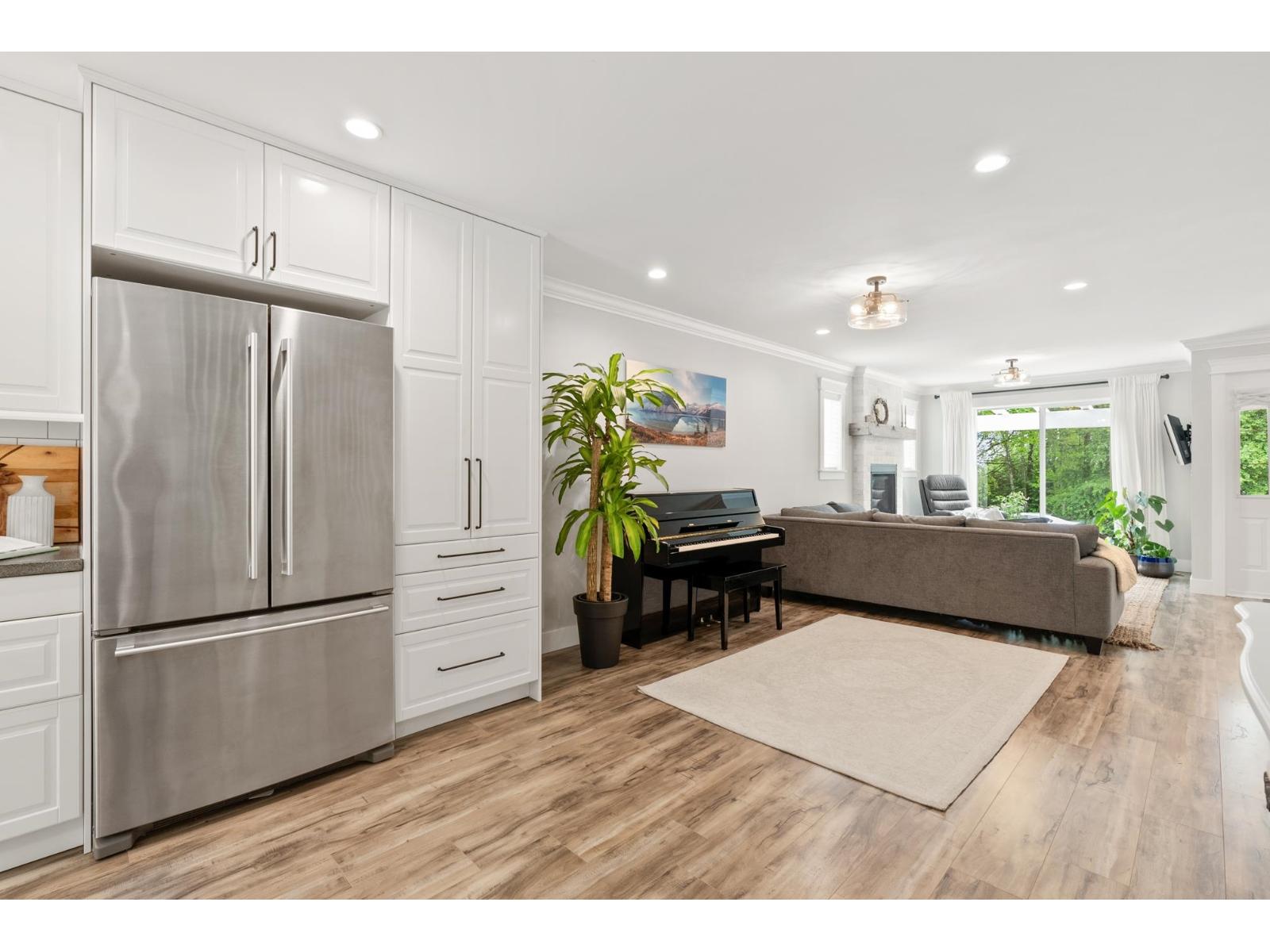 26433 28 Avenue, Langley, British Columbia  V4W 3A6 - Photo 8 - R3060694
