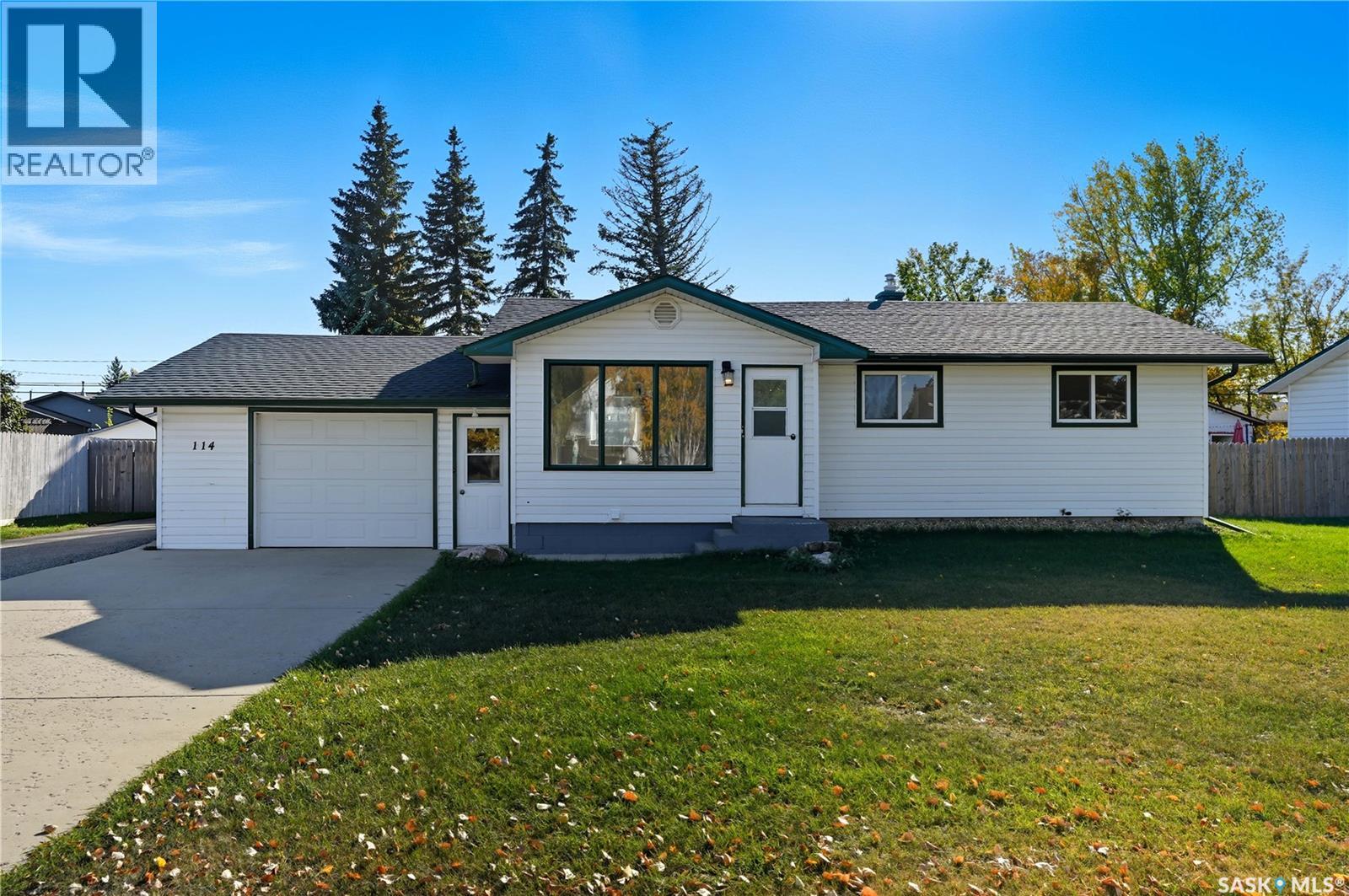 114 2nd STREET S, Martensville, Saskatchewan