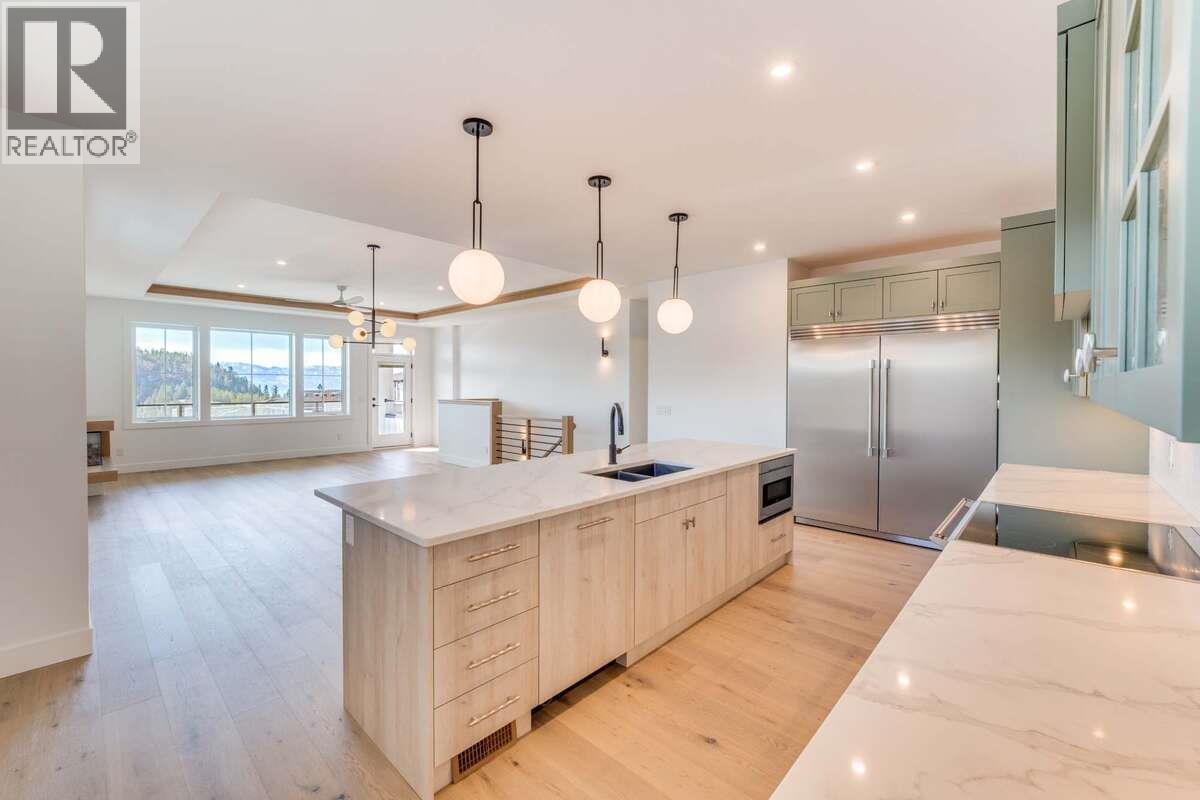 278 Summer Wood Drive, Kelowna, British Columbia  V1V 3C6 - Photo 5 - 10366561