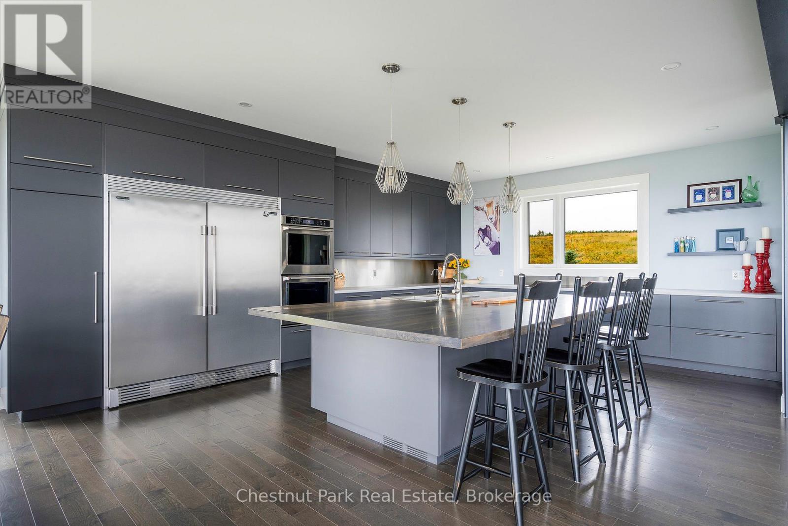 2642 Fairgrounds Road S, Clearview, Ontario  L0M 1G0 - Photo 13 - S12476930