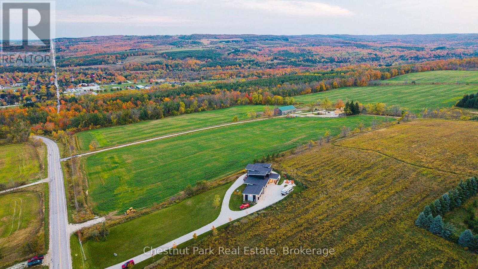 2642 Fairgrounds Road S, Clearview, Ontario  L0M 1G0 - Photo 37 - S12476930