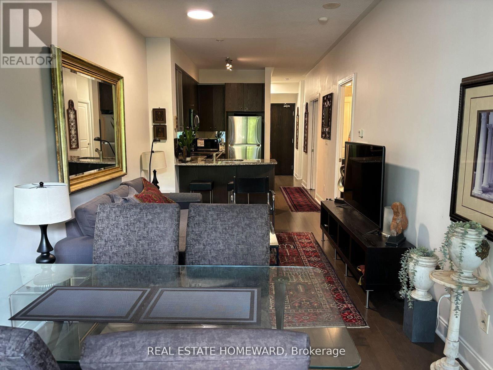208 - 18 Yorkville Avenue, Toronto, Ontario  M4W 3Y8 - Photo 3 - C12476767