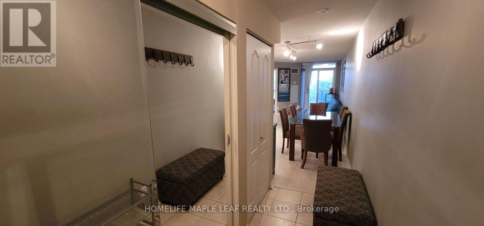 1113 - 1 Rean Drive, Toronto, Ontario  M2K 3C1 - Photo 3 - C12476798
