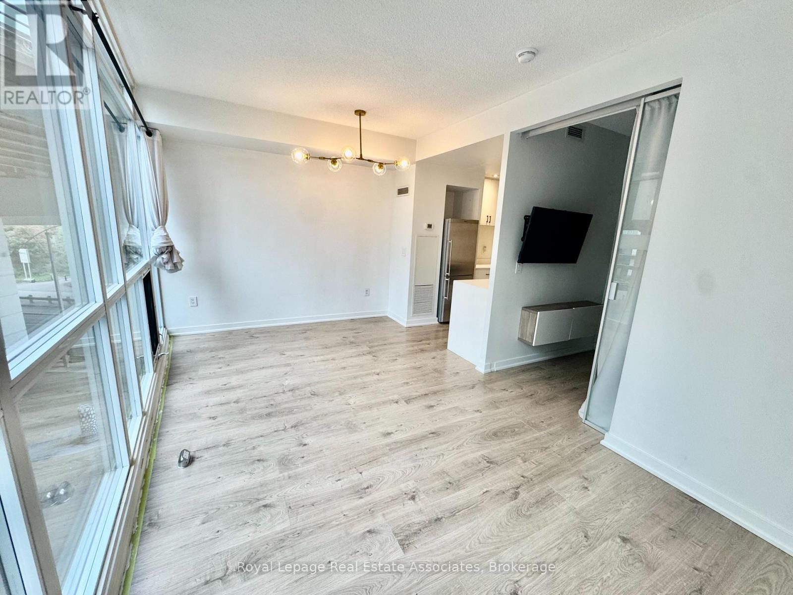 505 - 38 Dan Leckie Way, Toronto, Ontario  M5V 2V1 - Photo 6 - C12476813