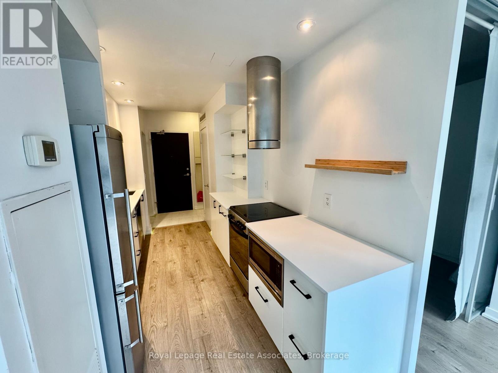 505 - 38 Dan Leckie Way, Toronto, Ontario  M5V 2V1 - Photo 9 - C12476813
