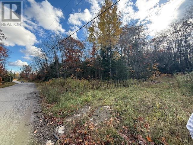 677 Maki Rd, Sault Ste. Marie, Ontario P6A 6K4 - Photo 3 - SM253056