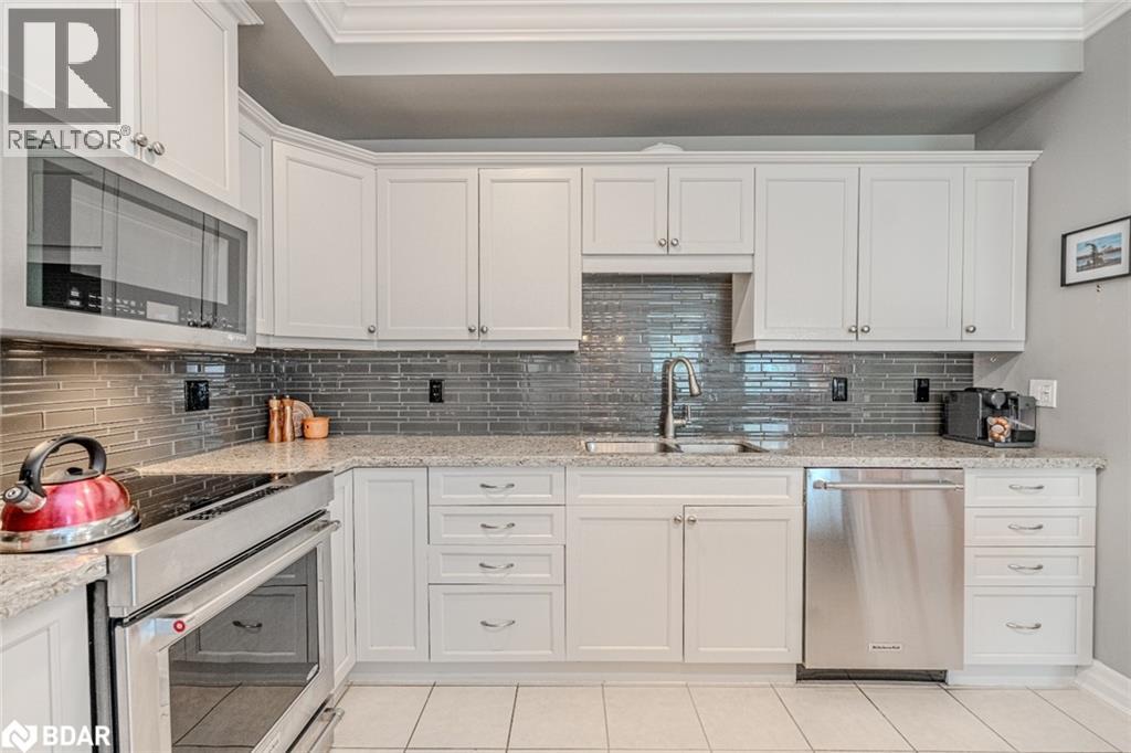 130 Steamship Bay Road Unit# 207, Gravenhurst, Ontario  P1P 1Z9 - Photo 7 - 40754903