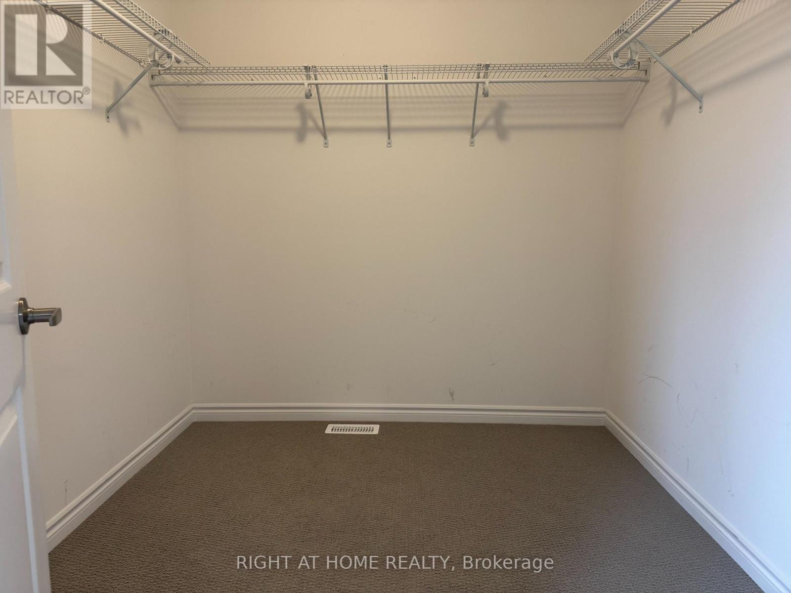 110 Daugaard Avenue, Brant, Ontario  N3L 0L6 - Photo 17 - X12463761