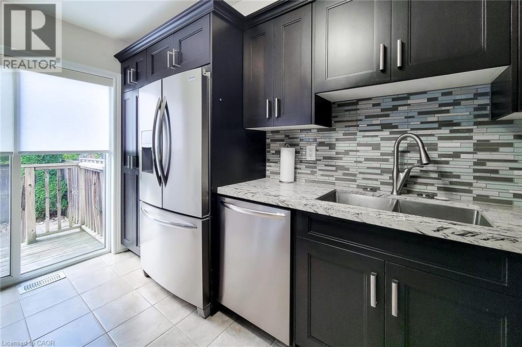 222 Fall Fair Way Unit# 32, Binbrook, Ontario  L0R 1C0 - Photo 16 - 40776415