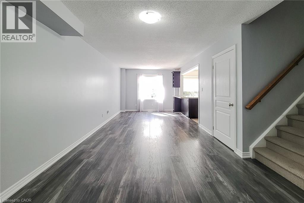 222 Fall Fair Way Unit# 32, Binbrook, Ontario  L0R 1C0 - Photo 10 - 40776415