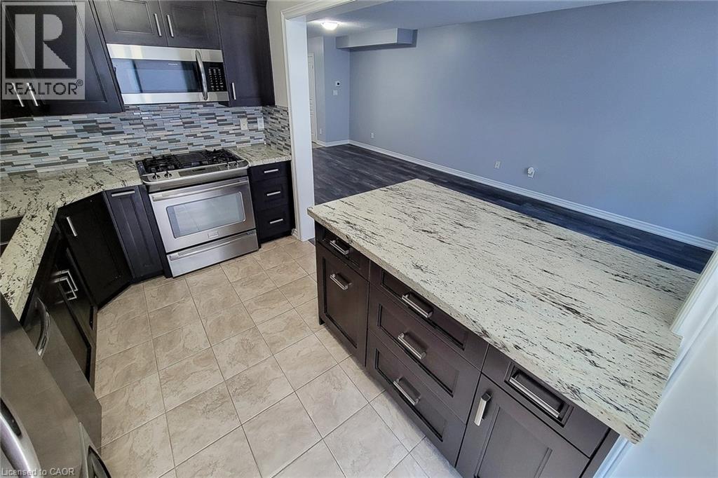 222 Fall Fair Way Unit# 32, Binbrook, Ontario  L0R 1C0 - Photo 17 - 40776415