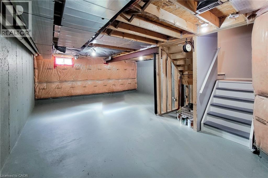 222 Fall Fair Way Unit# 32, Binbrook, Ontario  L0R 1C0 - Photo 35 - 40776415