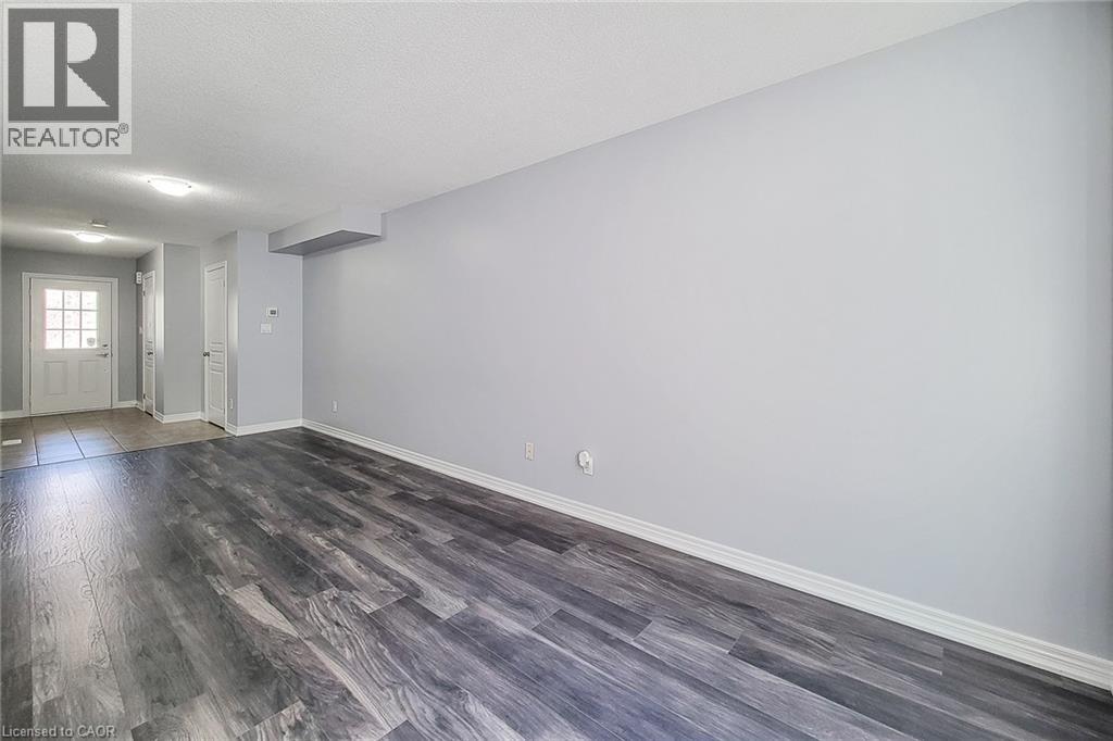 222 Fall Fair Way Unit# 32, Binbrook, Ontario  L0R 1C0 - Photo 8 - 40776415