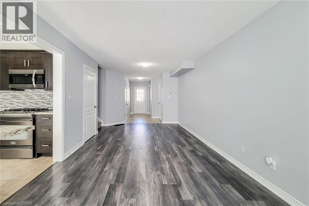 222 Fall Fair Way Unit# 32, Binbrook, Ontario  L0R 1C0 - Photo 11 - 40776415