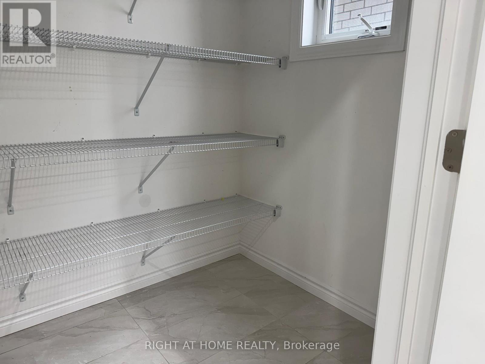 110 Daugaard Avenue, Brant, Ontario  N3L 0L6 - Photo 45 - X12463761