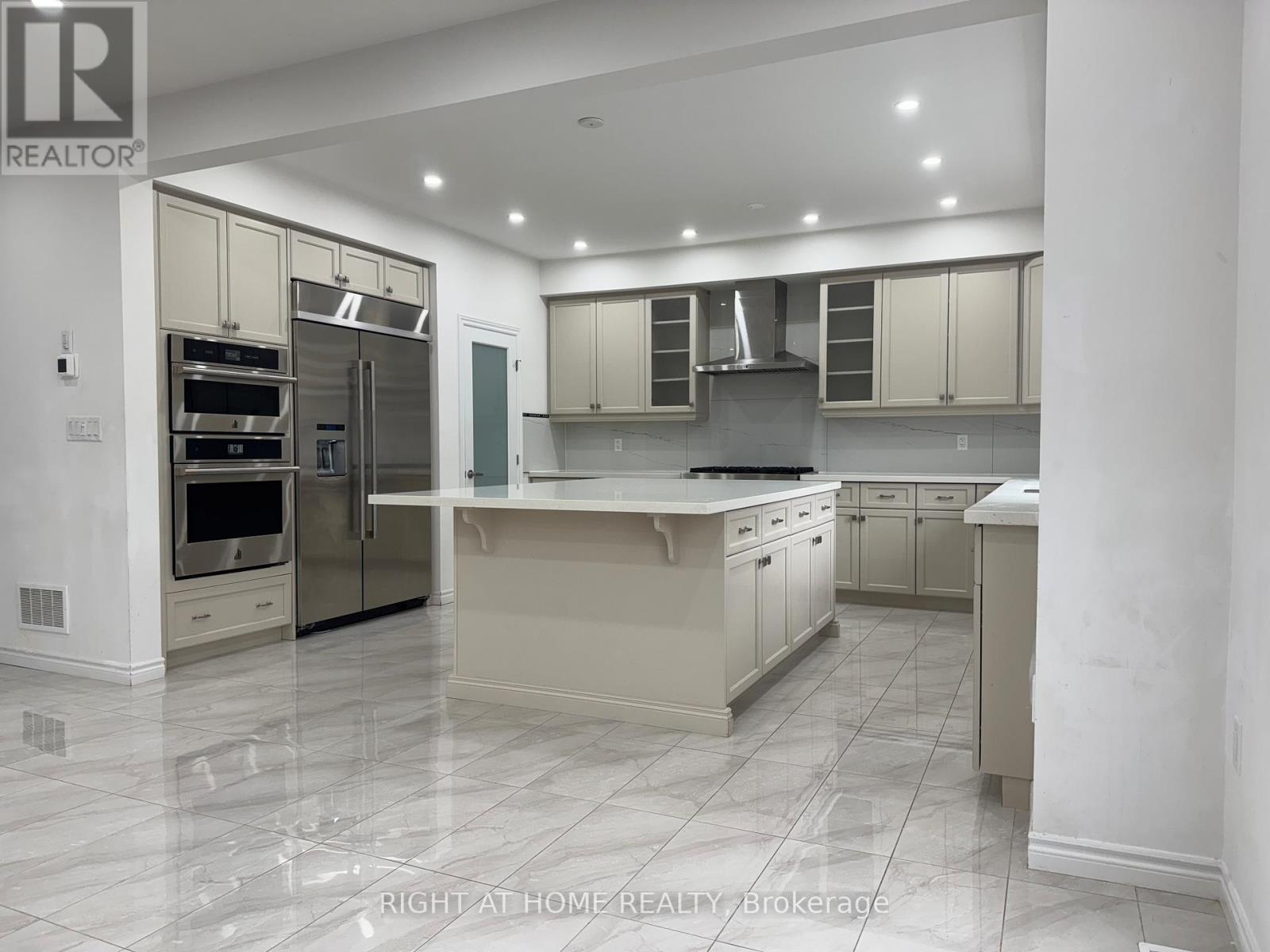 110 Daugaard Avenue, Brant, Ontario  N3L 0L6 - Photo 38 - X12463761