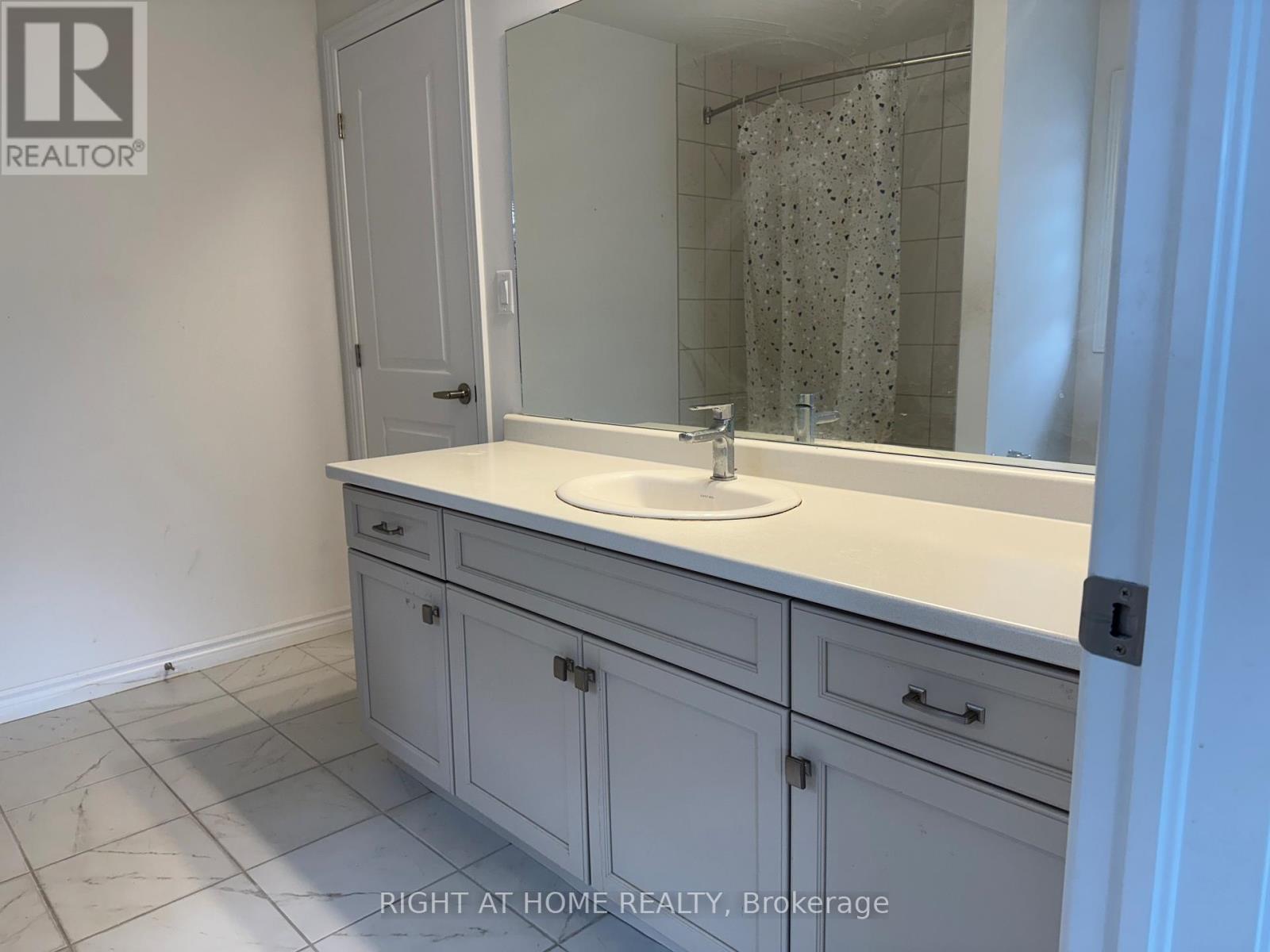 110 Daugaard Avenue, Brant, Ontario  N3L 0L6 - Photo 8 - X12463761