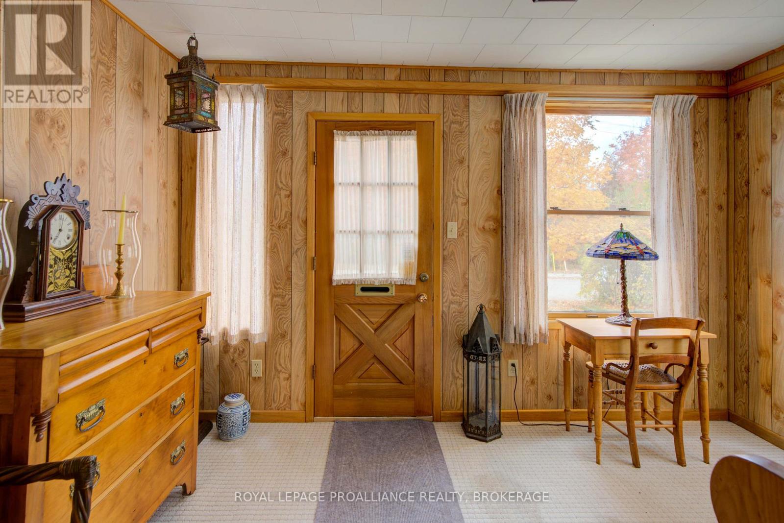 21 Osborne Street, Gananoque, Ontario  K7G 2N4 - Photo 10 - X12476836