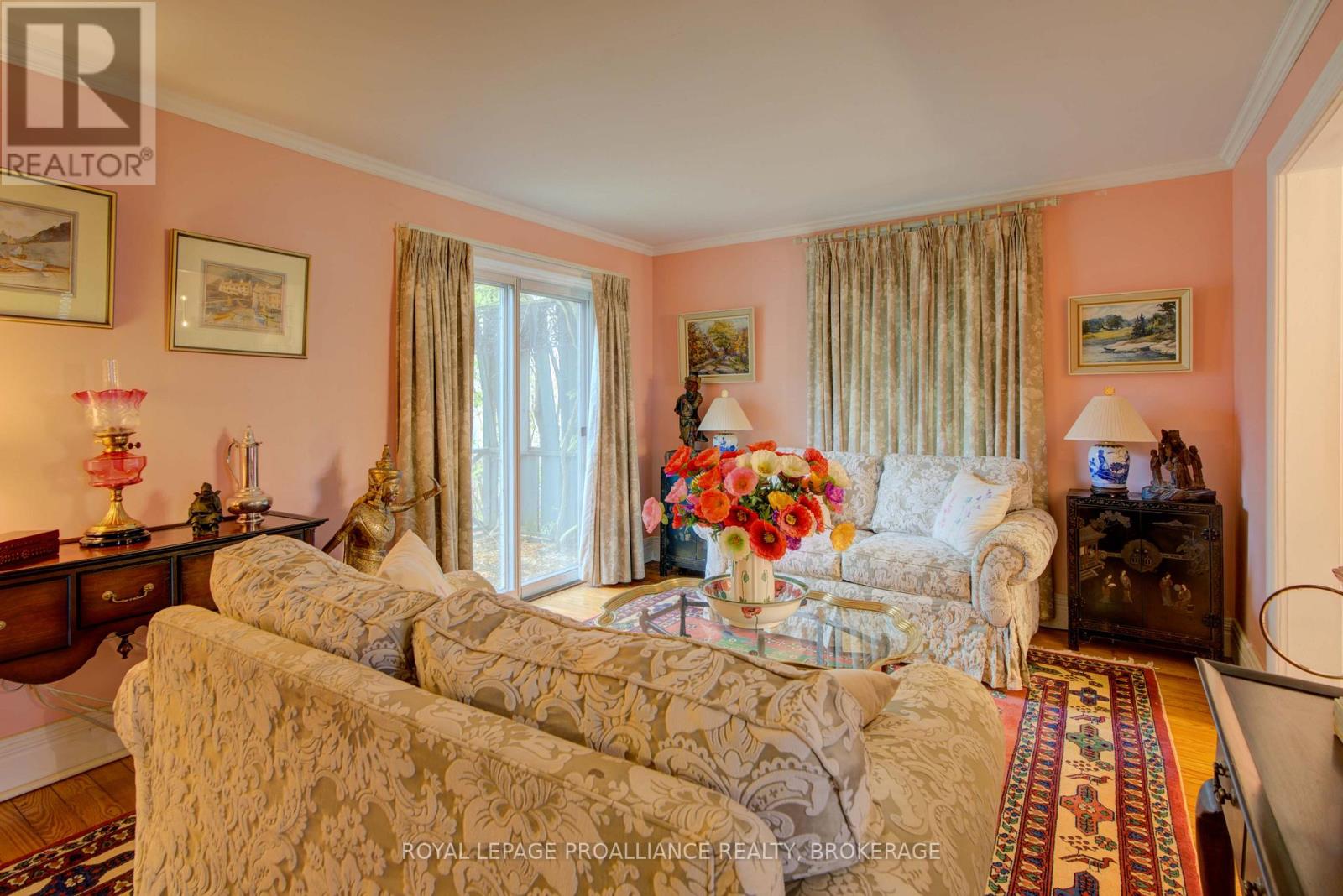 21 Osborne Street, Gananoque, Ontario  K7G 2N4 - Photo 21 - X12476836