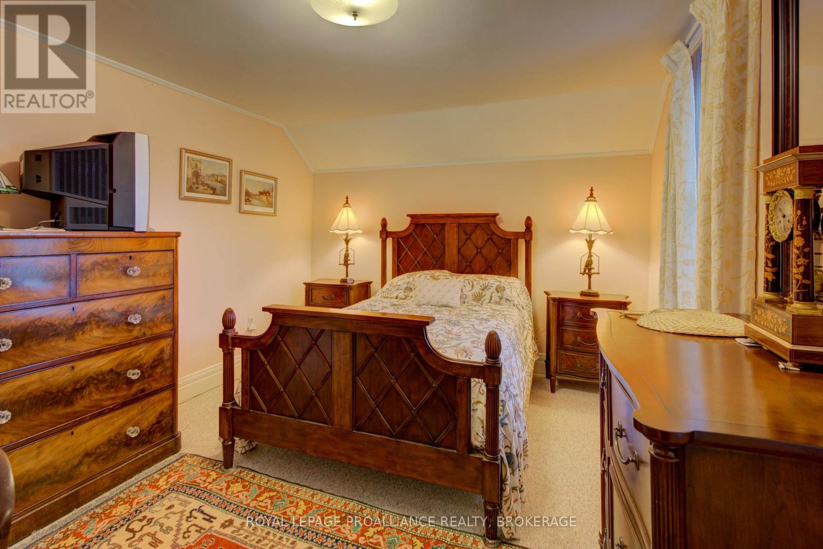 21 Osborne Street, Gananoque, Ontario  K7G 2N4 - Photo 29 - X12476836