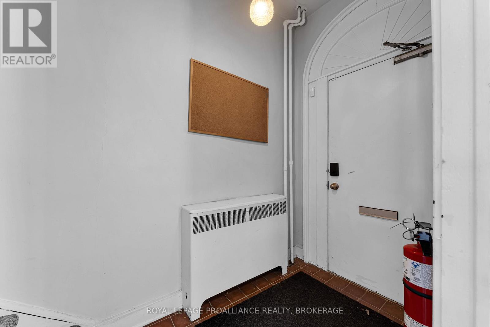 153-155 Brock Street, Kingston (Central City East), Ontario  K7L 1S2 - Photo 45 - X12476911