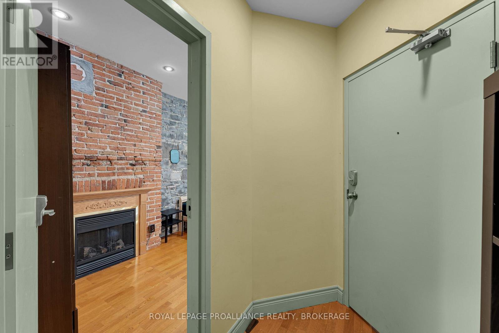 153-155 Brock Street, Kingston (Central City East), Ontario  K7L 1S2 - Photo 5 - X12476911