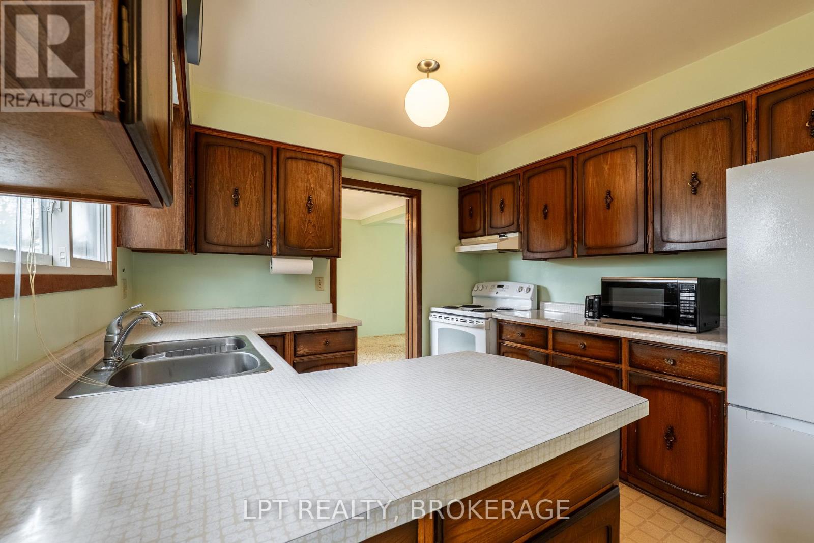 168 Braemar Road, Kingston (City Southwest), Ontario  K7M 4B8 - Photo 16 - X12476942