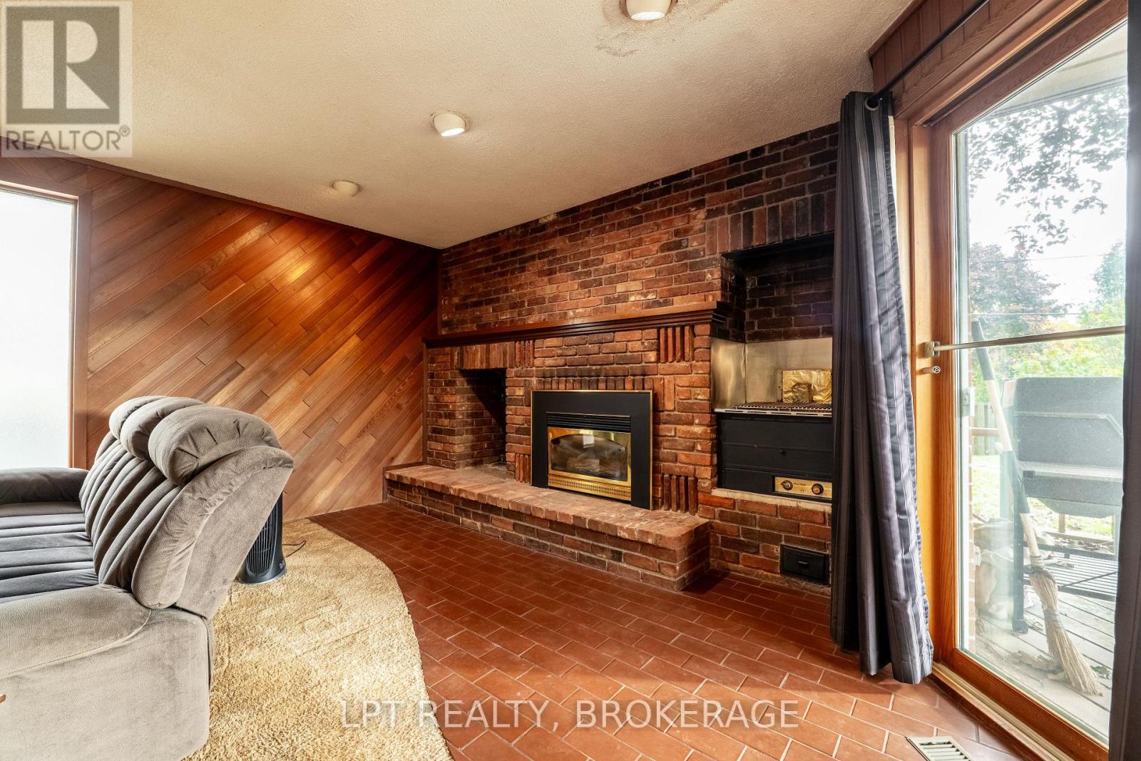 168 Braemar Road, Kingston (City Southwest), Ontario  K7M 4B8 - Photo 19 - X12476942