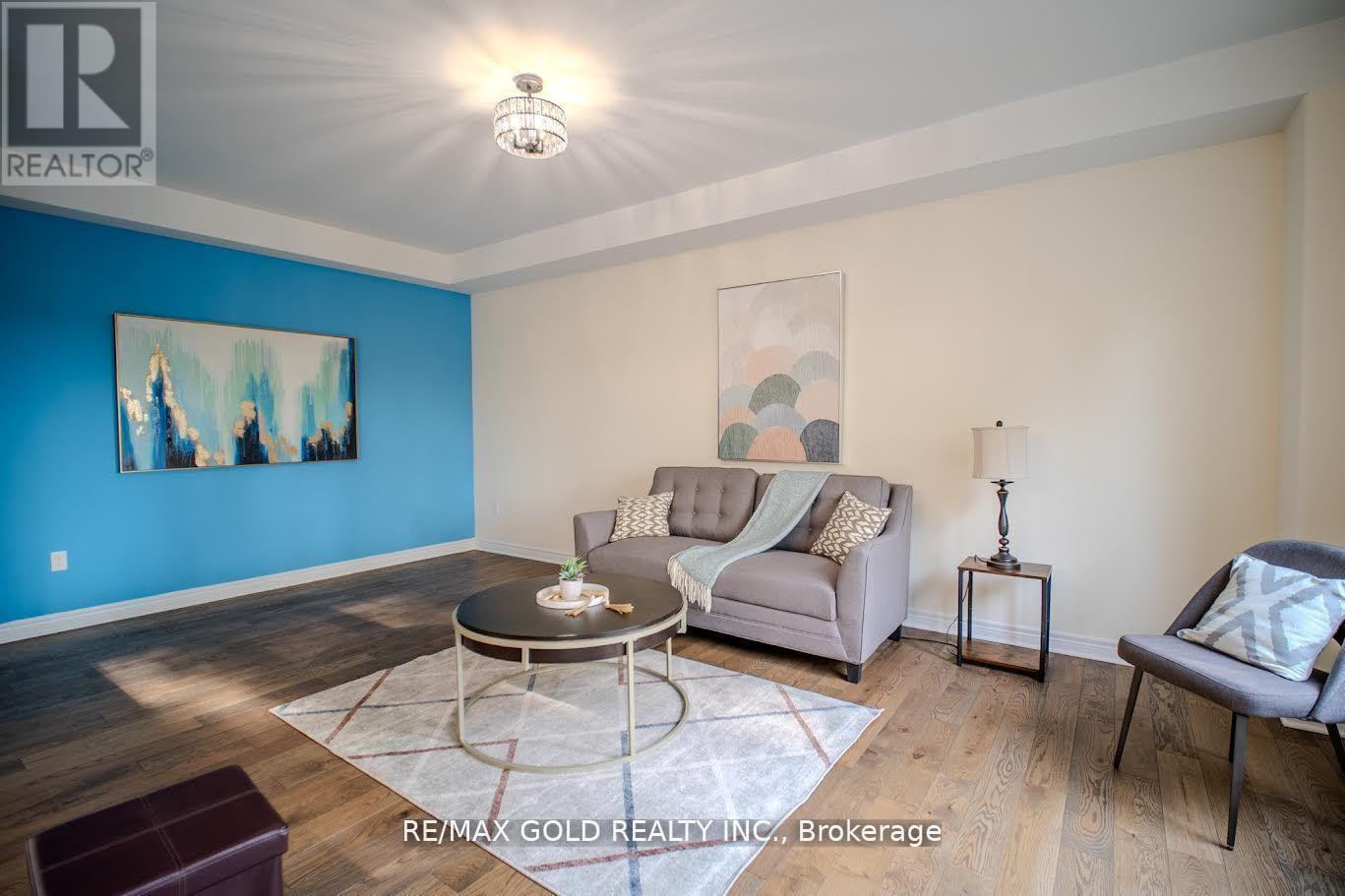 7395 Sherrilee Crescent, Niagara Falls, Ontario  L2H 3T4 - Photo 6 - X12476570