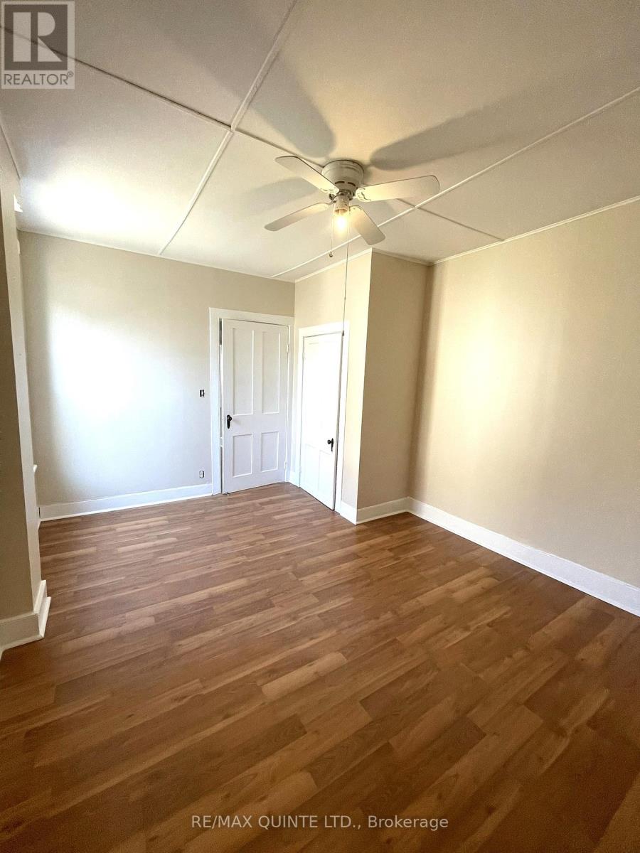 73/75 Queen Street, Belleville, Ontario K8N 3M3 - Photo 12 - X12476905