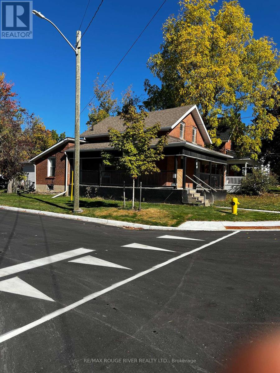 88 King Street, Kawartha Lakes, Ontario  K9V 1C9 - Photo 16 - X12476947