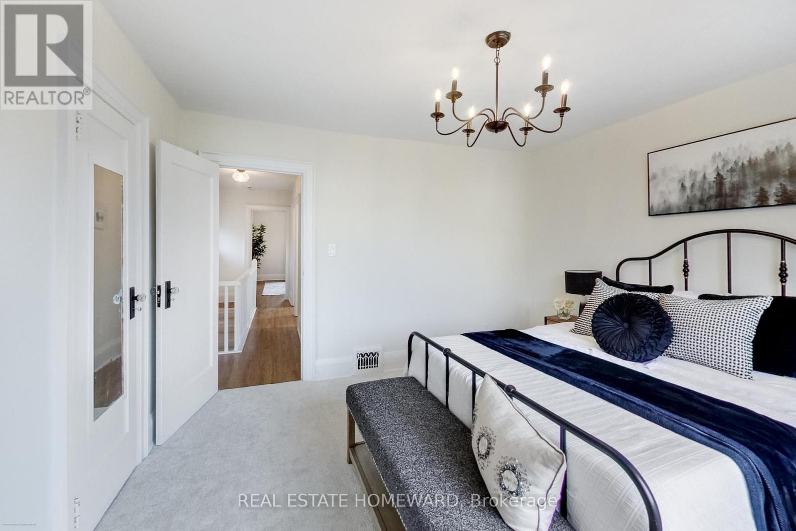 255 Westlake Avenue, Toronto, Ontario  M4C 4T3 - Photo 27 - E12476782