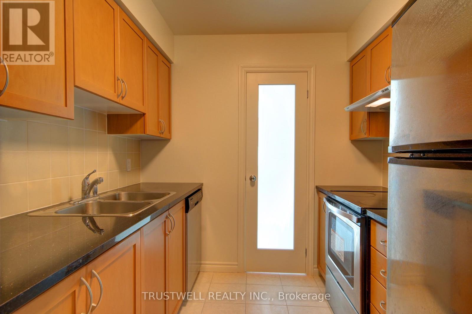 1705 - 88 Grangeway Avenue, Toronto, Ontario  M1H 0A2 - Photo 3 - E12476801