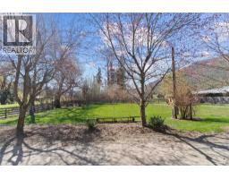 152 Salmon River Road