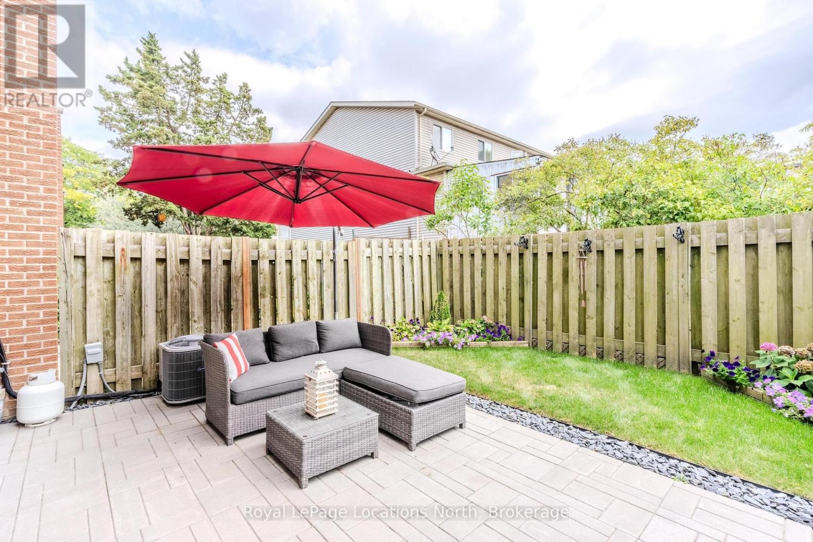 38 - 187 Grulke Street, Kitchener, Ontario  N2A 2S6 - Photo 4 - X12476943