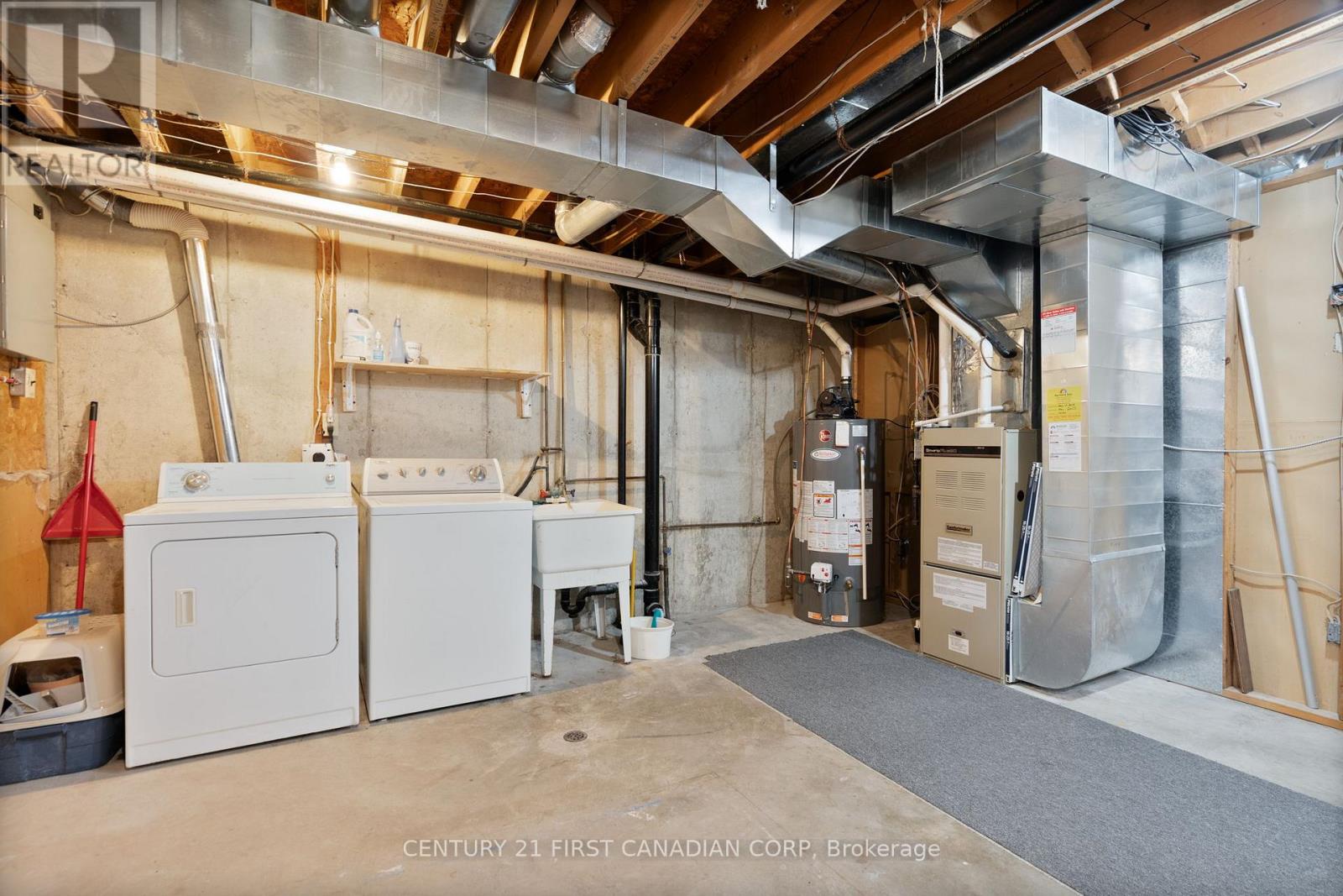 21 - 320 Westminster Avenue, London South, Ontario  N6C 5H5 - Photo 26 - X12476862