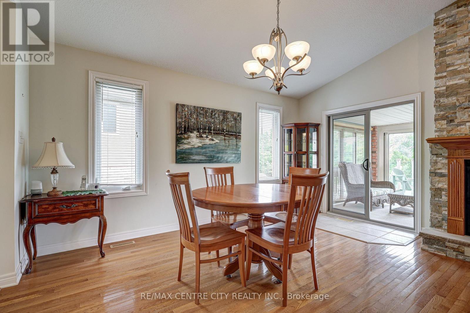 29 Hickory Lane, St. Thomas, Ontario  N5R 6K9 - Photo 12 - X12476901