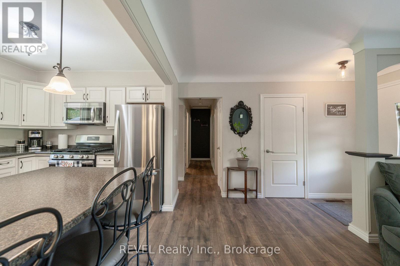 164 Diltz Road, Haldimand, Ontario  N1A 2V8 - Photo 11 - X12476849