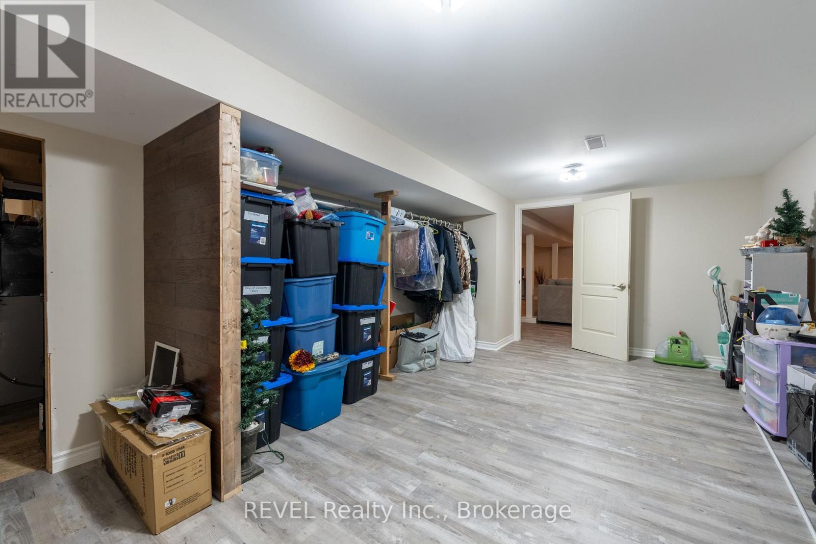 164 Diltz Road, Haldimand, Ontario  N1A 2V8 - Photo 23 - X12476849