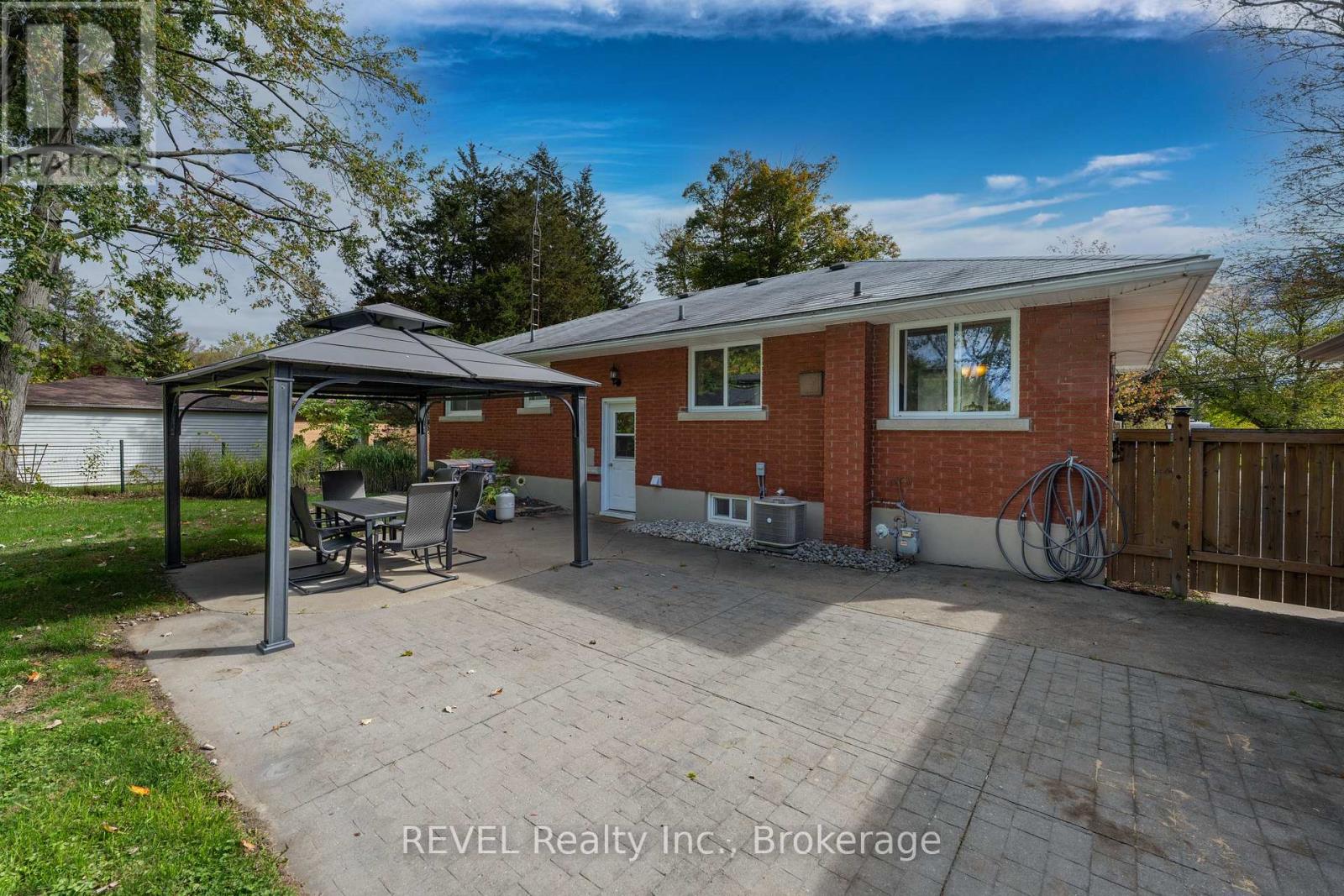 164 Diltz Road, Haldimand, Ontario  N1A 2V8 - Photo 24 - X12476849