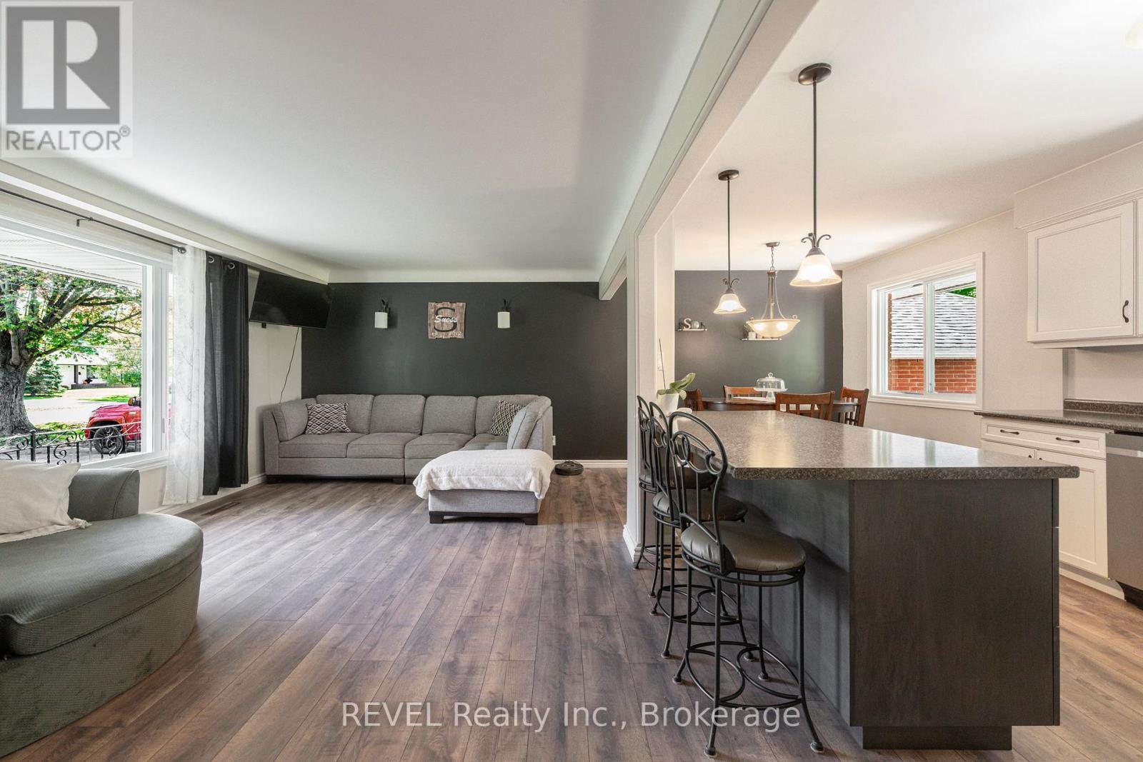 164 Diltz Road, Haldimand, Ontario  N1A 2V8 - Photo 5 - X12476849