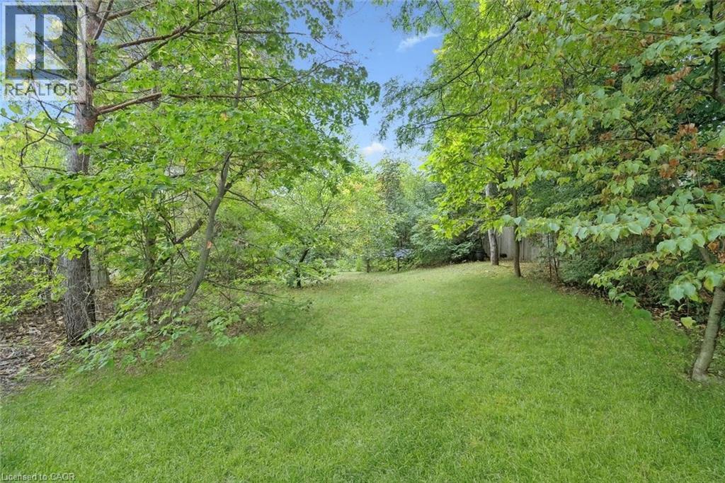 4 Berkley Place, Guelph, Ontario  N1E 1E6 - Photo 29 - 40781467