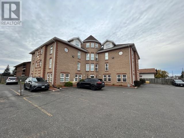 104 235 Leland ST, Thunder Bay, Ontario