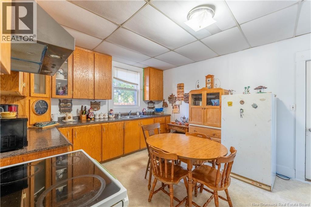 15 Veazey Street, St. Stephen, New Brunswick  E3L 2E8 - Photo 13 - NB128228