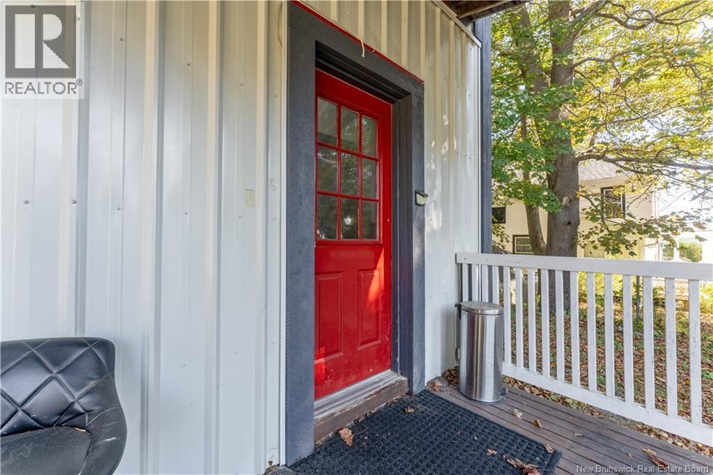 15 Veazey Street, St. Stephen, New Brunswick  E3L 2E8 - Photo 30 - NB128228