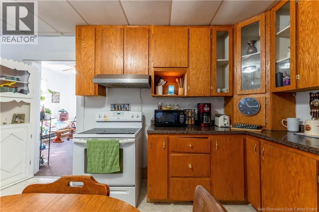 15 Veazey Street, St. Stephen, New Brunswick  E3L 2E8 - Photo 15 - NB128228