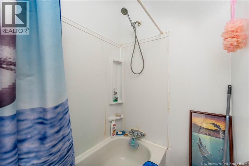 15 Veazey Street, St. Stephen, New Brunswick  E3L 2E8 - Photo 24 - NB128228