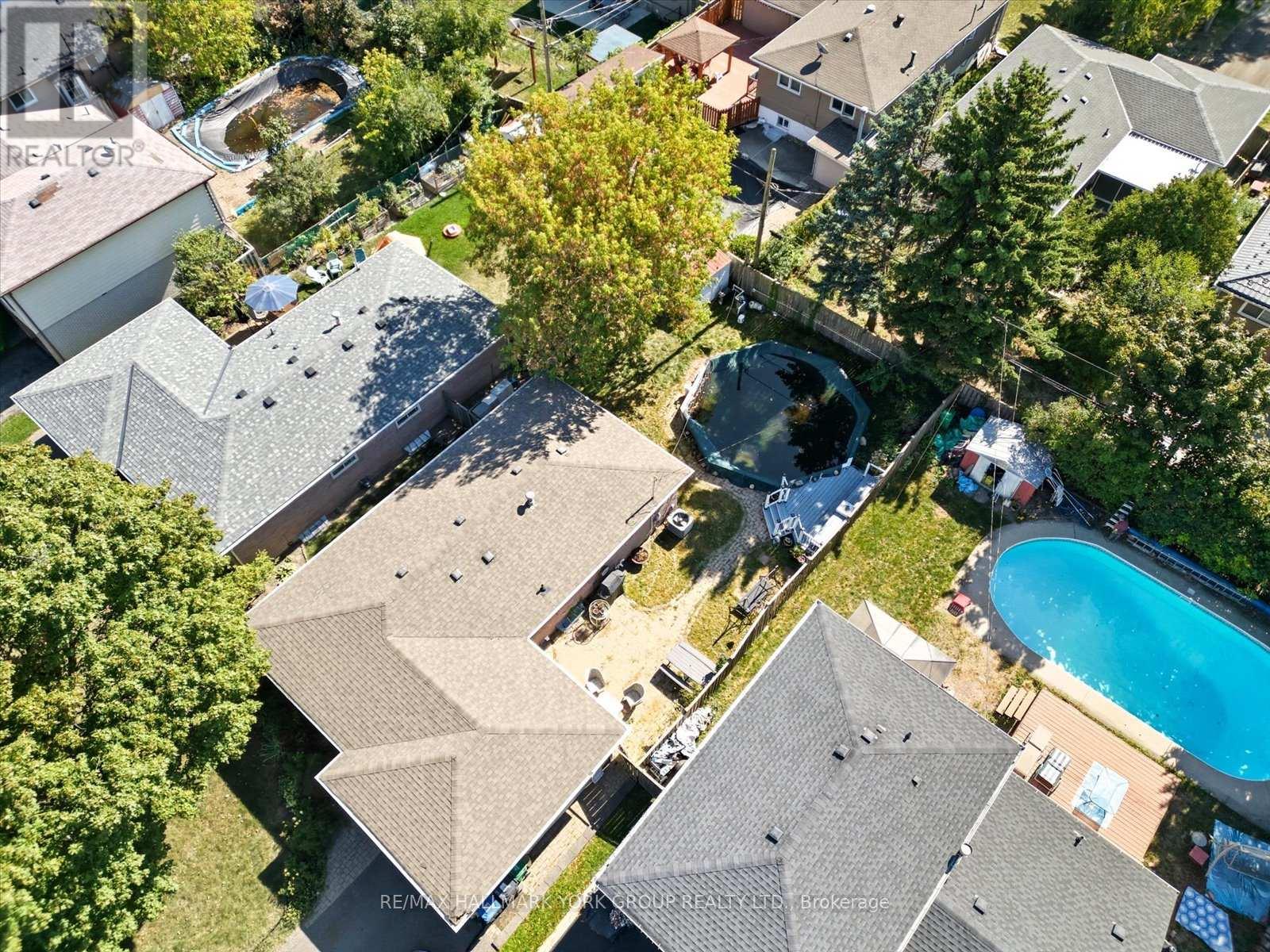 27 Bromley Crescent, Brampton, Ontario  L6T 1Z2 - Photo 47 - W12476757