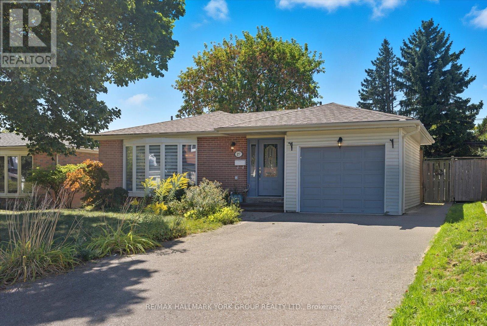 27 Bromley Crescent, Brampton, Ontario  L6T 1Z2 - Photo 50 - W12476757