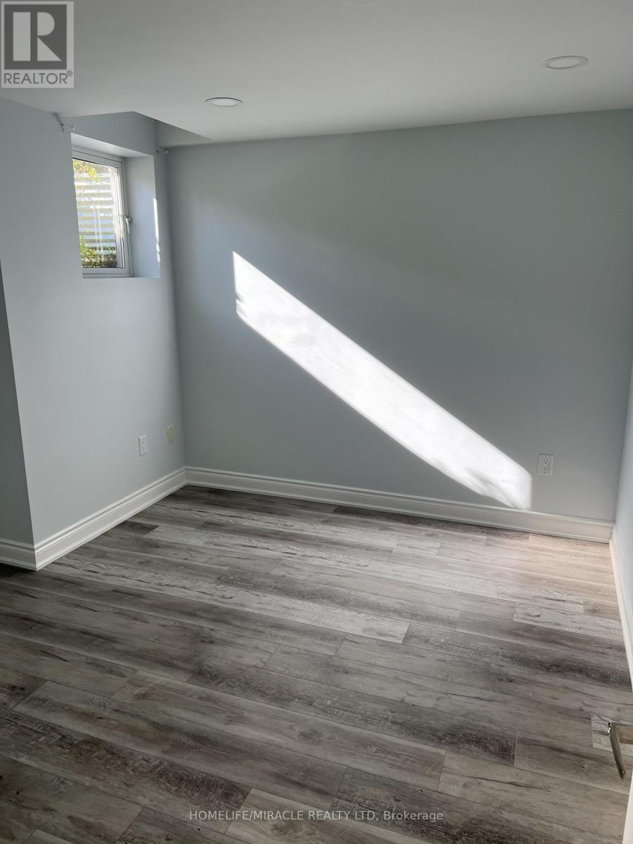 Basement - 7547 Saint Barbara Boulevard, Mississauga, Ontario  L5W 0B6 - Photo 7 - W12476759
